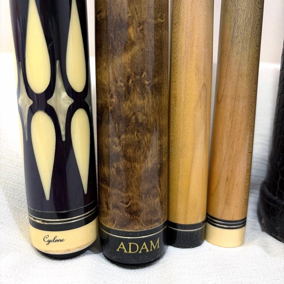adam<br><br>・adam two