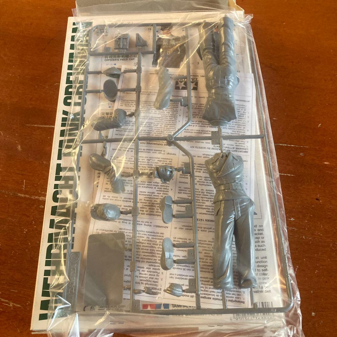 plastic model