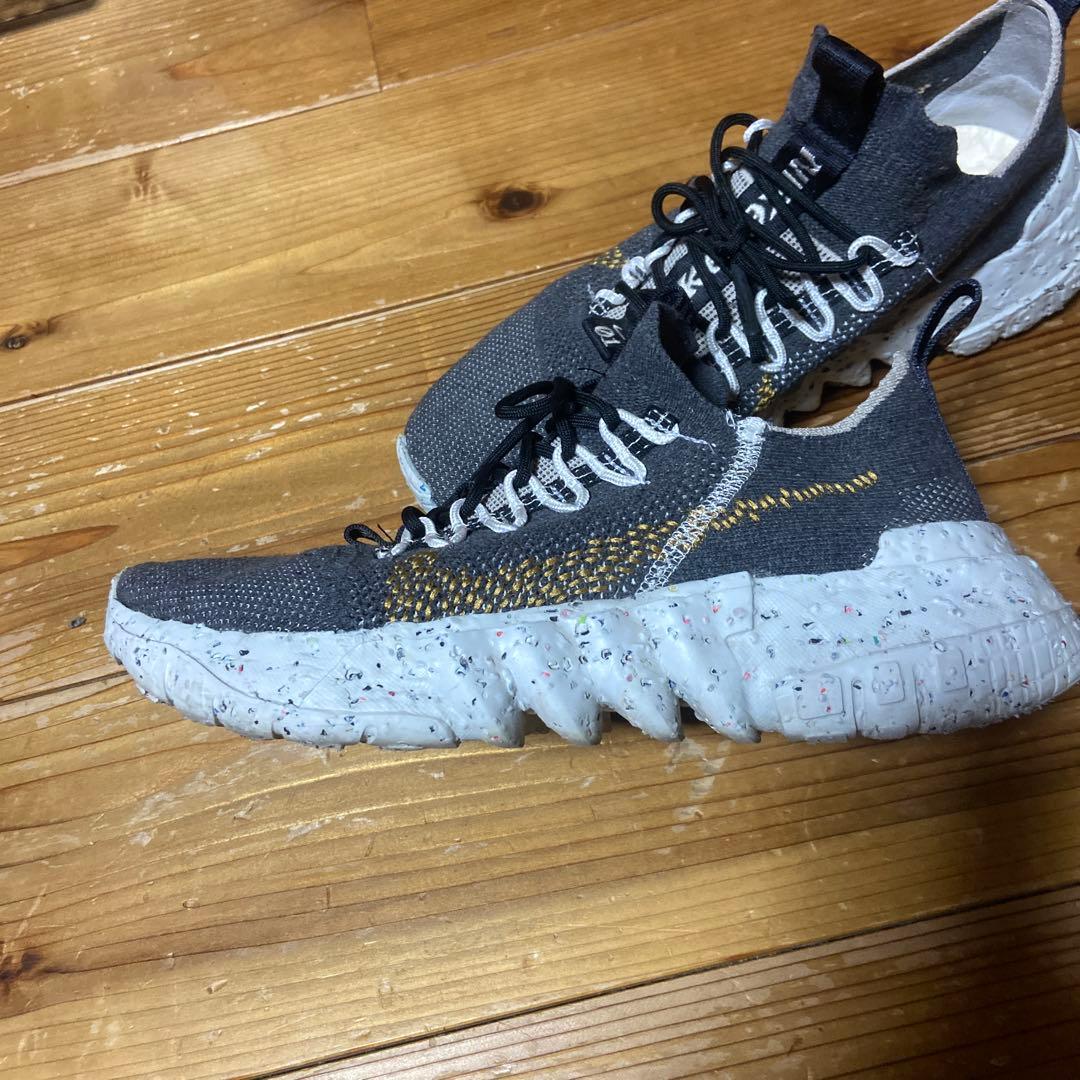breathable<br> sole