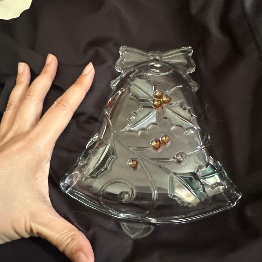 christmas material scuffs