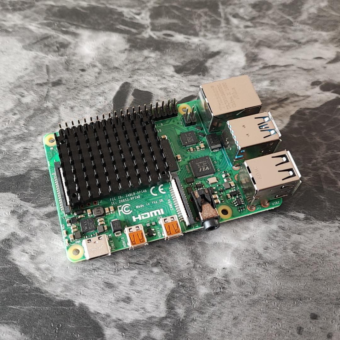 heatsink has ラズパイ
