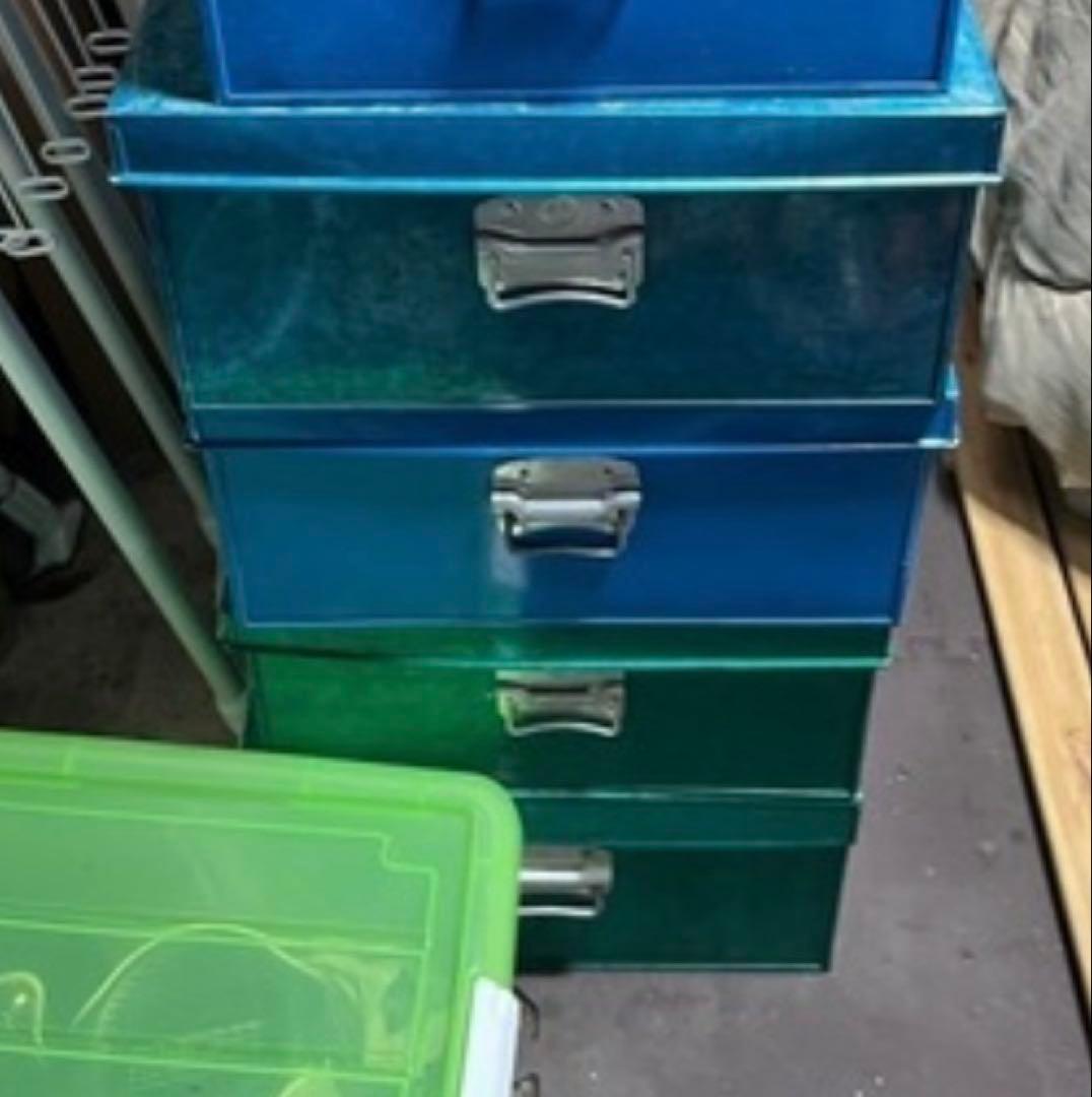 【Local Pickup Only】Showa Retro Tin Clothing Case - Set of 4