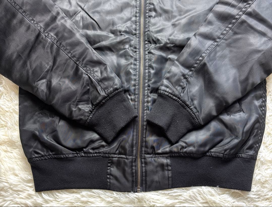 Size : FREE SIZE length
shoulder more compressed