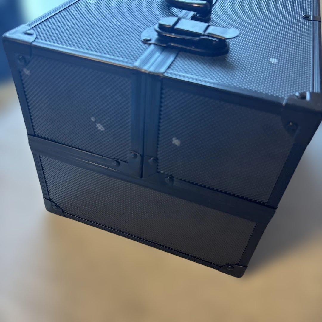 makeup box