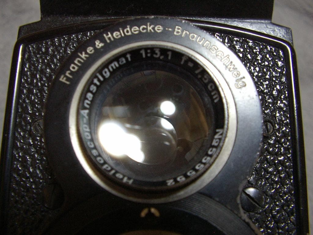 this rolleiflex