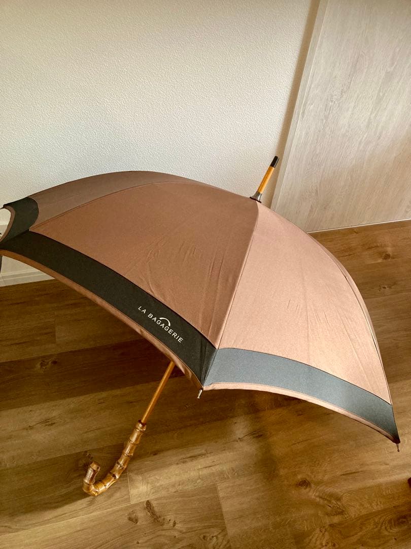 Long umbrella, men's (wooden handle)
