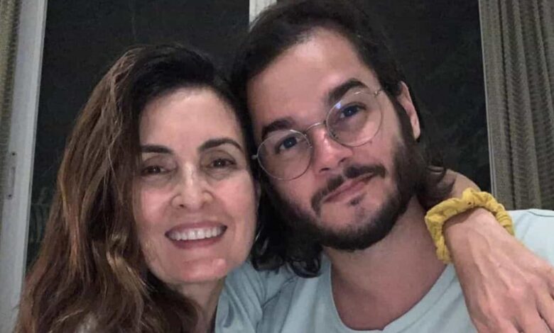 Fátima Bernardes e Túlio Gadêlha trocam declarações ao comemorar 30 meses de namoro