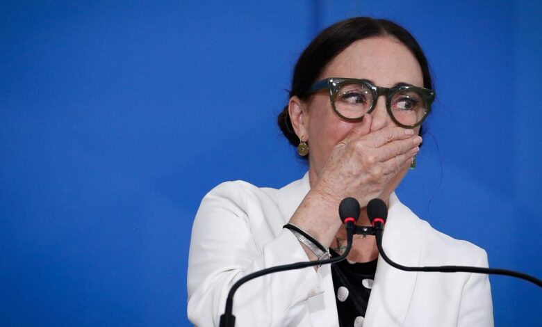 Regina Duarte vira piada na web após reportagem do Jornal Nacional: ‘ex-atriz’