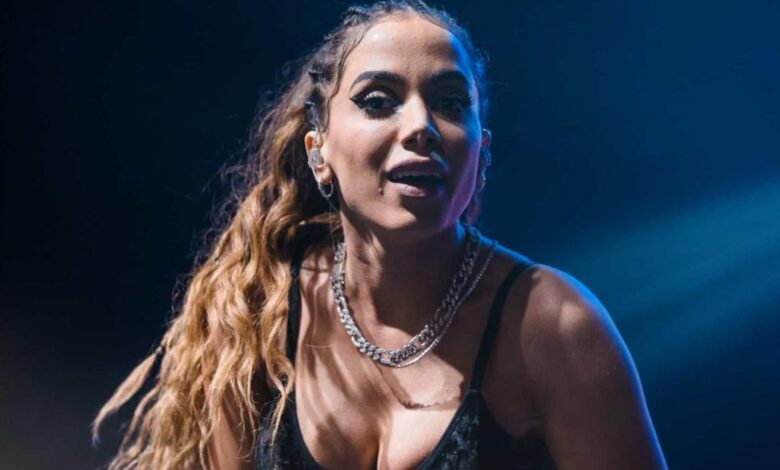 Após discussão com Anitta, deputado retira emenda da MP que prejudicaria artistas