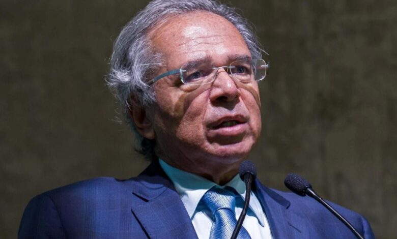 Guedes fala sobre auxílio emergencial e declara: ‘vamos suavizar a queda’