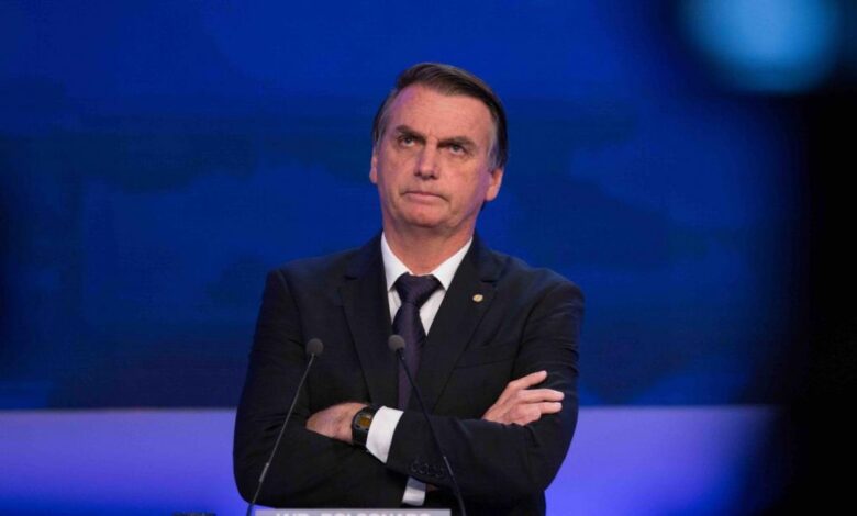 Bolsonaro xinga e comemora fim do ‘inquérito das fake news’