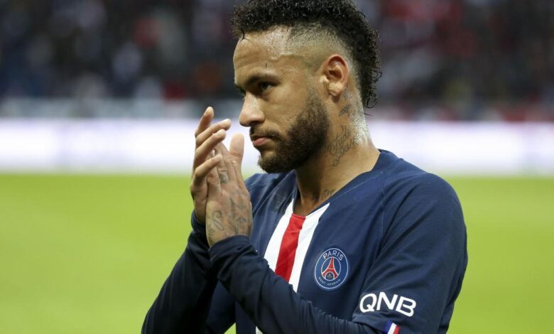 Felipe Neto cobra Neymar após silêncio sobre movimento antirracista