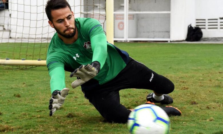 Fluminense entra em acordo com clube uruguaio para evitar perdas de pontos no Brasileirão