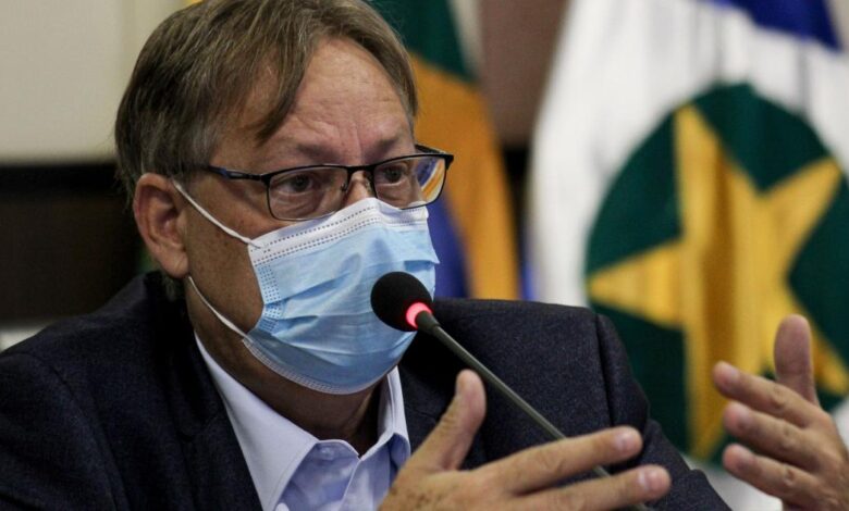 Secretário de saúde de MT diz que quem entrar em hospitais para filmar leitos será preso