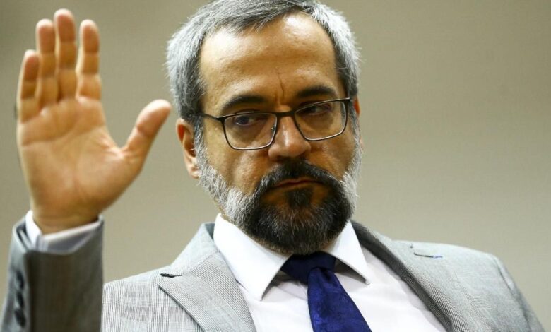 Ministro da Educação, Abraham Weintraub anuncia demissão