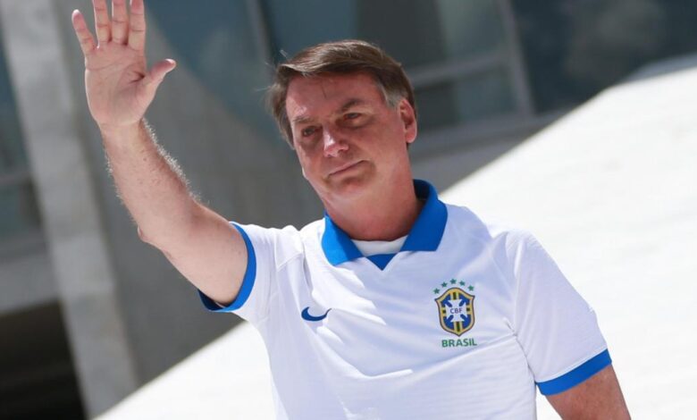 Jair Bolsonaro testa positivo para covid-19