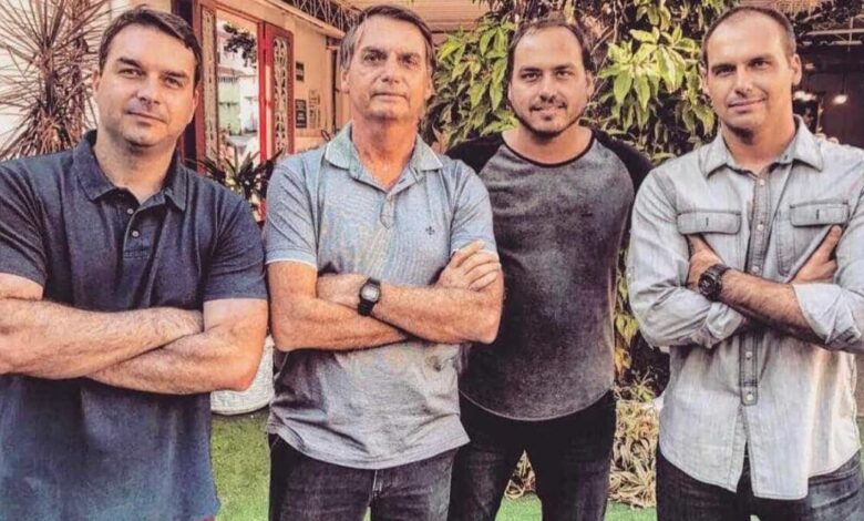 Golpistas fazem farra com cartões de Bolsonaro e filhos no Chile e gastam R$ 290 mil