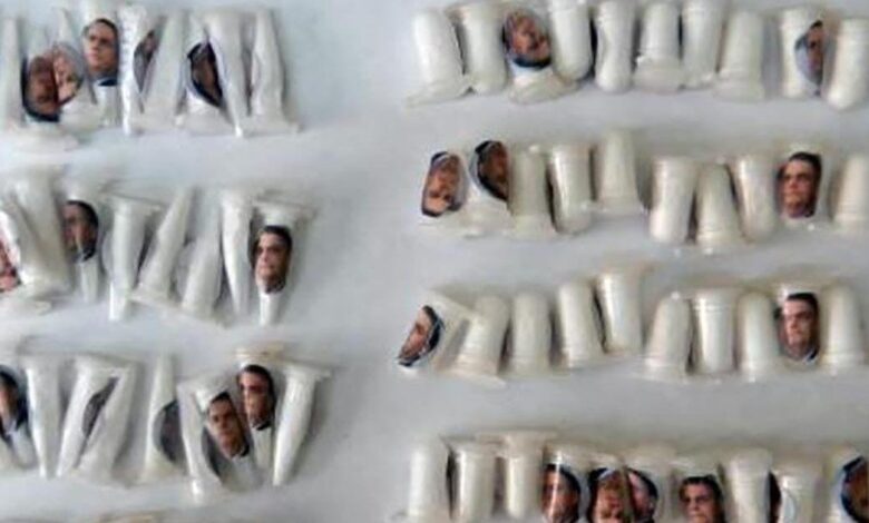 Tráfico usa foto de Bolsonaro para indicar droga de qualidade