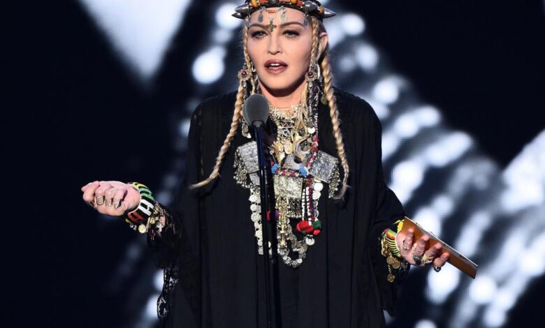 Madonna ganha selo de fake news em rede social ao defender uso de cloroquina