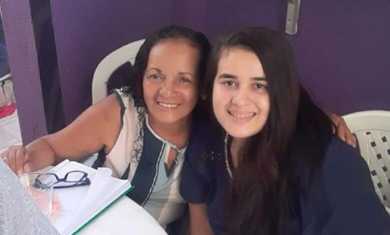 Grávida que teve coronavírus piora e morre ao saber em rede social sobre morte da mãe