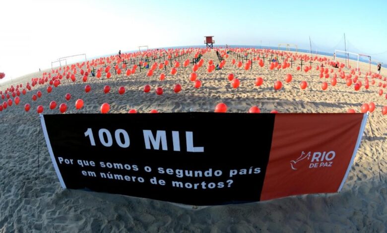 ONG Rio de Paz faz ato pelos quase 100 mil mortos por Covid-19 no Brasil
