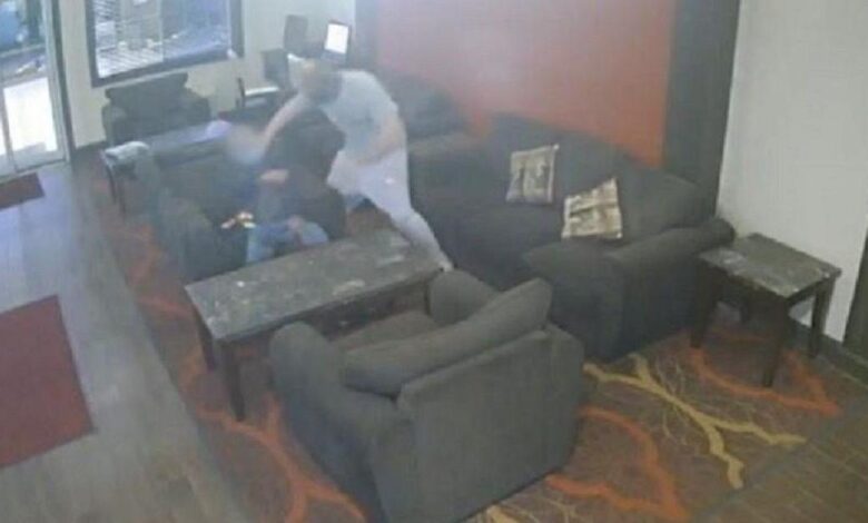 Idoso pede que mulher use máscara contra covid-19 e é agredido pelo namorado dela