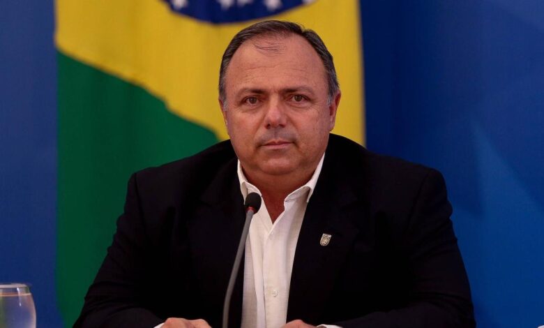 Ministro interino da Saúde, Eduardo Pazuello, defende isolamento social