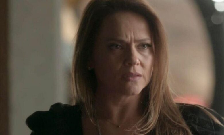 ‘Totalmente Demais’: Lili abre mão de Rafael por amor à filha
