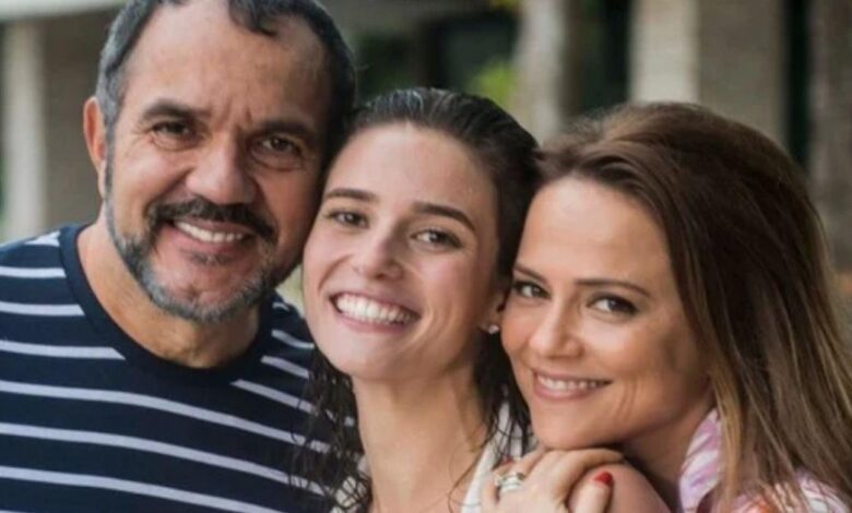 ‘Totalmente Demais’, resumo deste sábado (22): Sofia volta para roubar a família