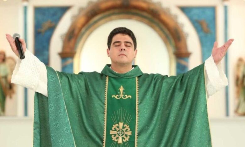 MP pediu prisão de padre Robson por suspeita de irregularidades, mas Justiça negou