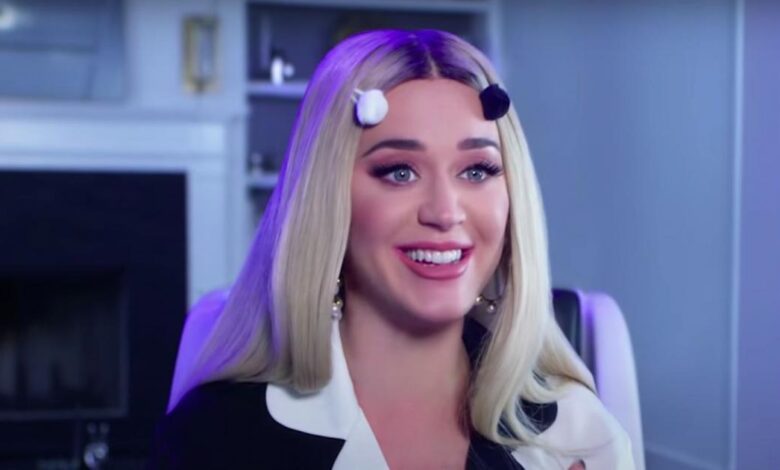 Não é verdade: de Katy Perry comendo carne humana à vacina obrigatória contra Covid na Nova Zelândia