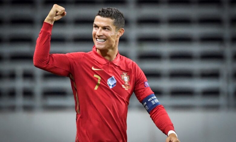 Cristiano Ronaldo é primeiro europeu a alcançar 100 gols pela seleção e fica perto de recorde