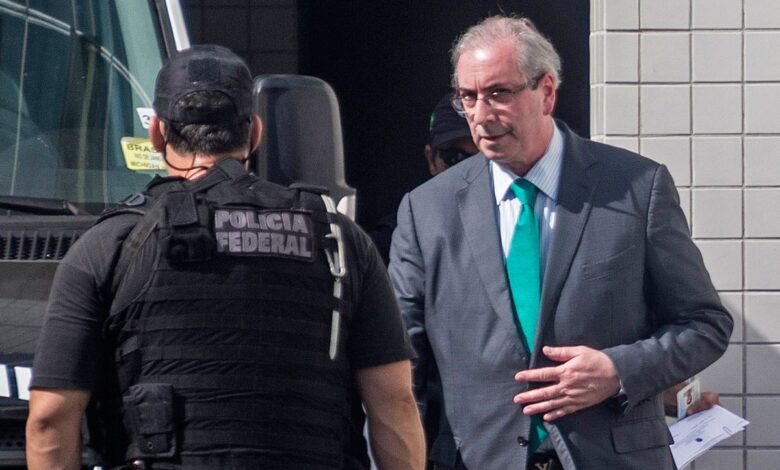 Eduardo Cunha é condenado a 15 anos de prisão por corrupção passiva e lavagem de dinheiro na Lava Jato no Paraná