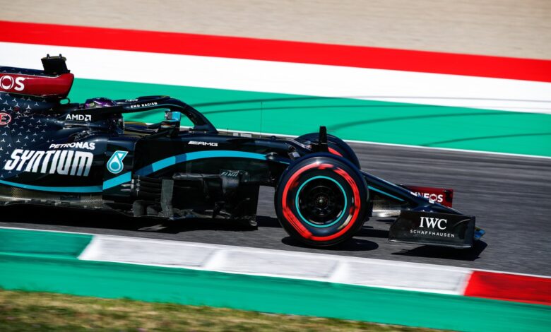GP da Toscana: Hamilton supera Bottas por 0s059 e faz a pole position número 95 na Fórmula 1