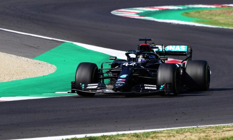 GP da Toscana: Hamilton vence e cola no recorde de Schumi; batidas causam bandeiras vermelhas