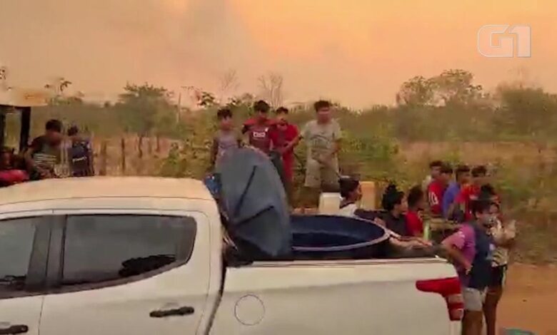 Incêndio obriga Funai a retirar 45 indígenas às pressas de 4 aldeias em reserva em Mato Grosso
