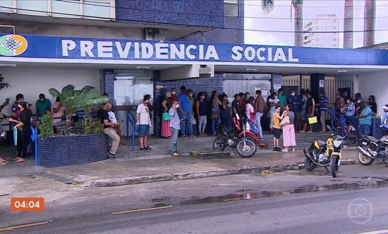 Perícias seguem suspensas nas agências do INSS pelo menos até quarta-feira