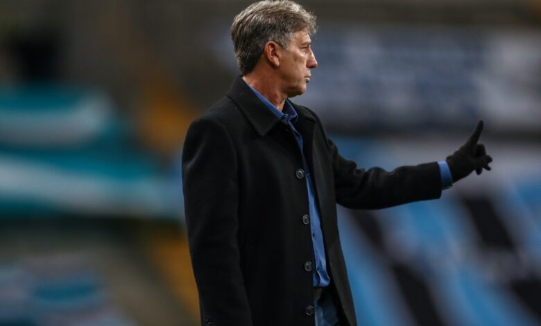 Mais longevo do país, Renato entra no top-15 em comparativo com técnicos do futebol europeu
