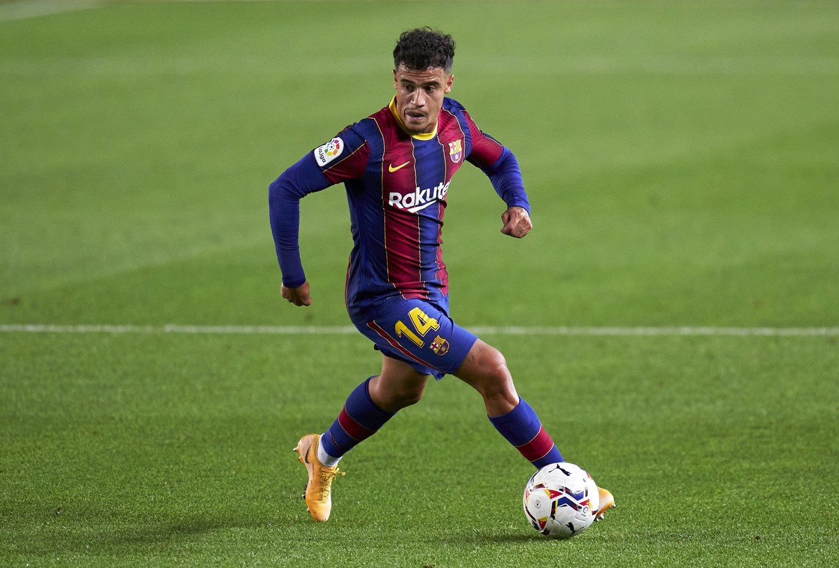 Jornais espanhóis elogiam Coutinho após atuação na goleada do Barcelona: “Parece outro”